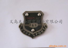 義烏 服裝輔料之都的璀璨明珠——洗滌標、商標等產(chǎn)品全覽